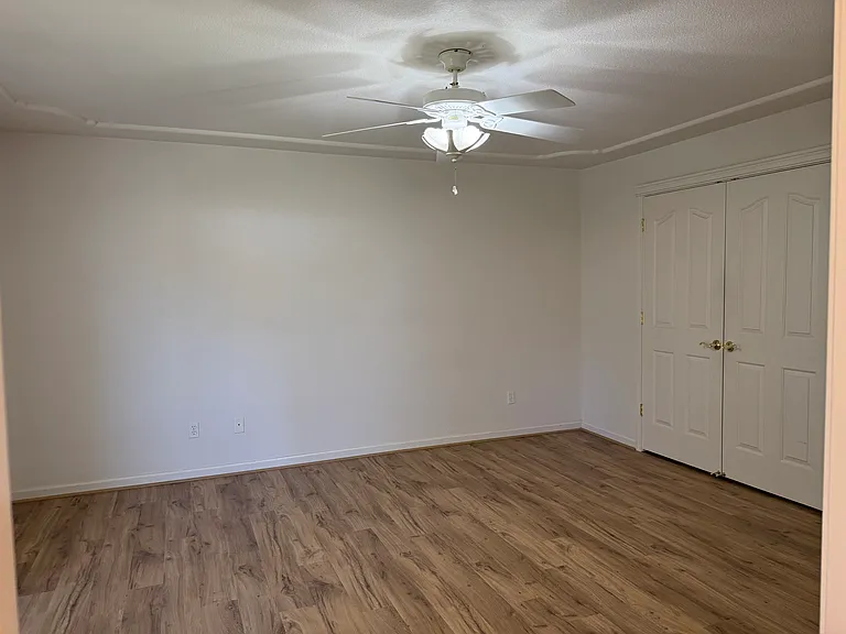 1343 Britt Ln — Photo 16