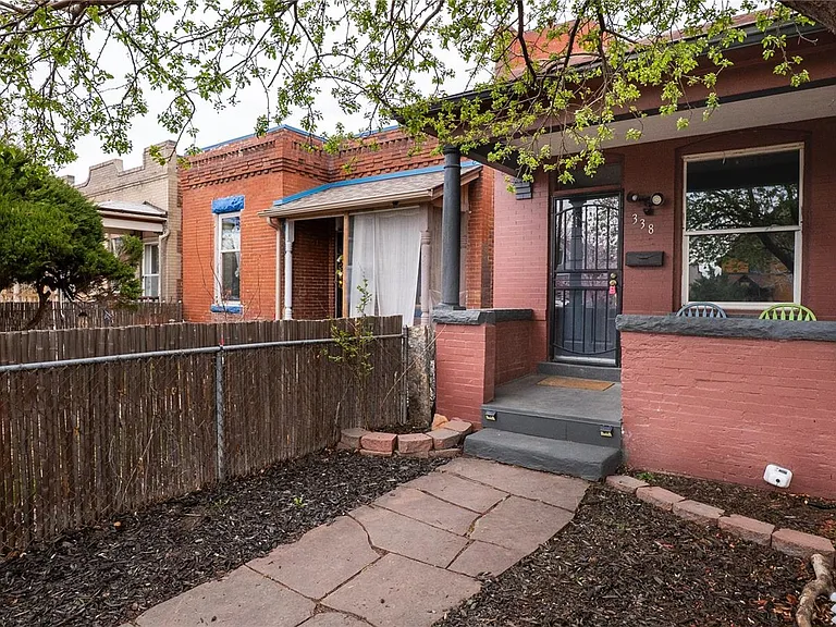 338 Inca St — Photo 2