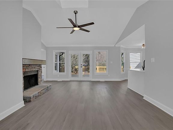 4th image of 1525 Wynfield Dr