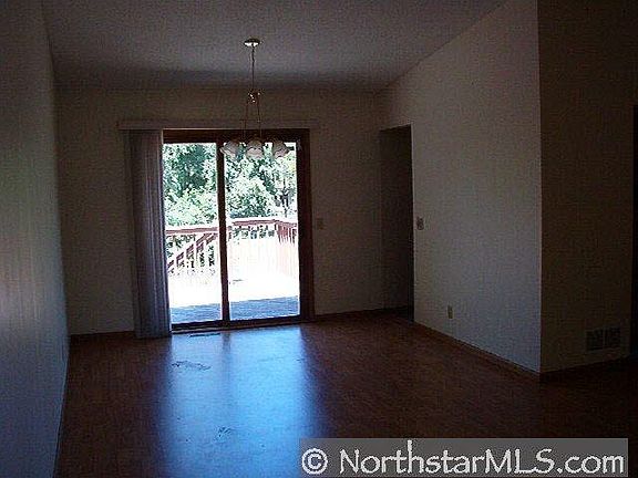 5th image of 7423 W River Road Court