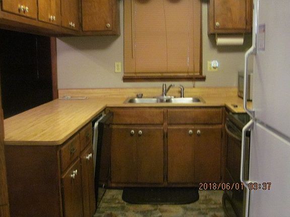 3rd image of 157 Poteet Rd