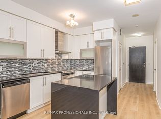 1 Michael Power Pl #101, Toronto, ON M9A0A1
