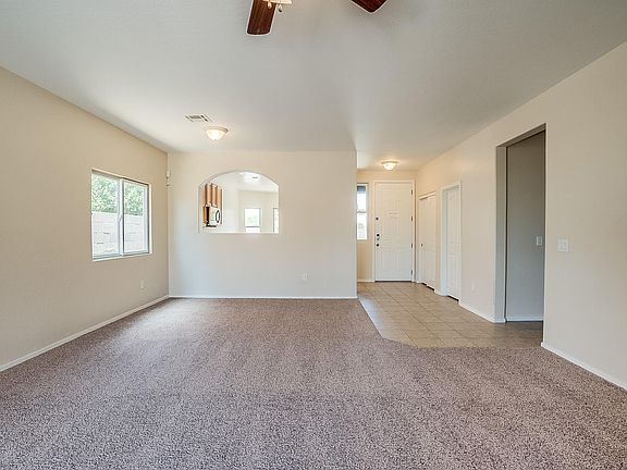 3rd image of 1263 E Prickly Pear St