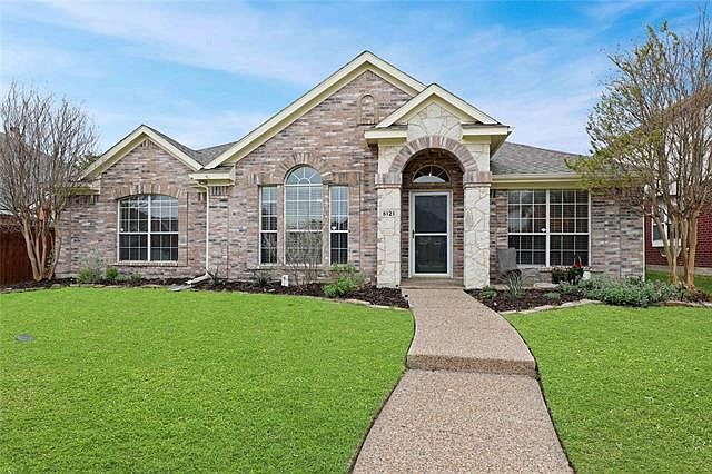 1st image of 5121 Vineyard Ln
