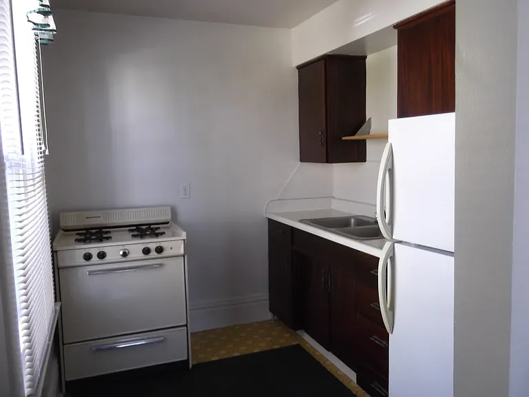 211 Mackey Ave #2 — Photo 11