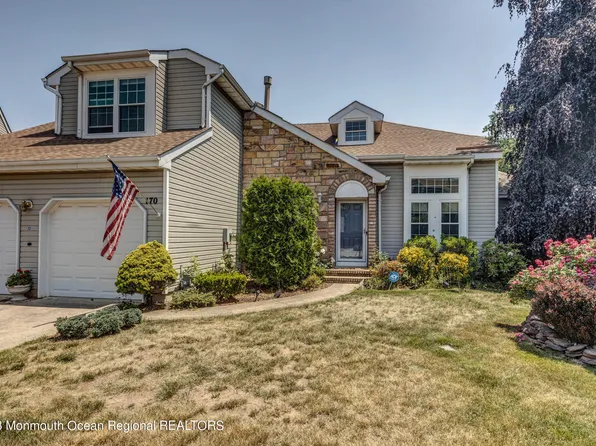 170 Kentucky Way, Freehold, NJ 07728