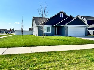 12069 N Gipper Loop, Rathdrum, ID 83858