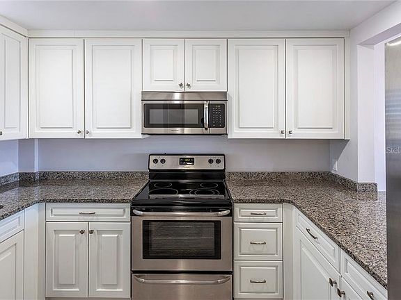 5th image of 1200 N Shore Dr NE Unit 506