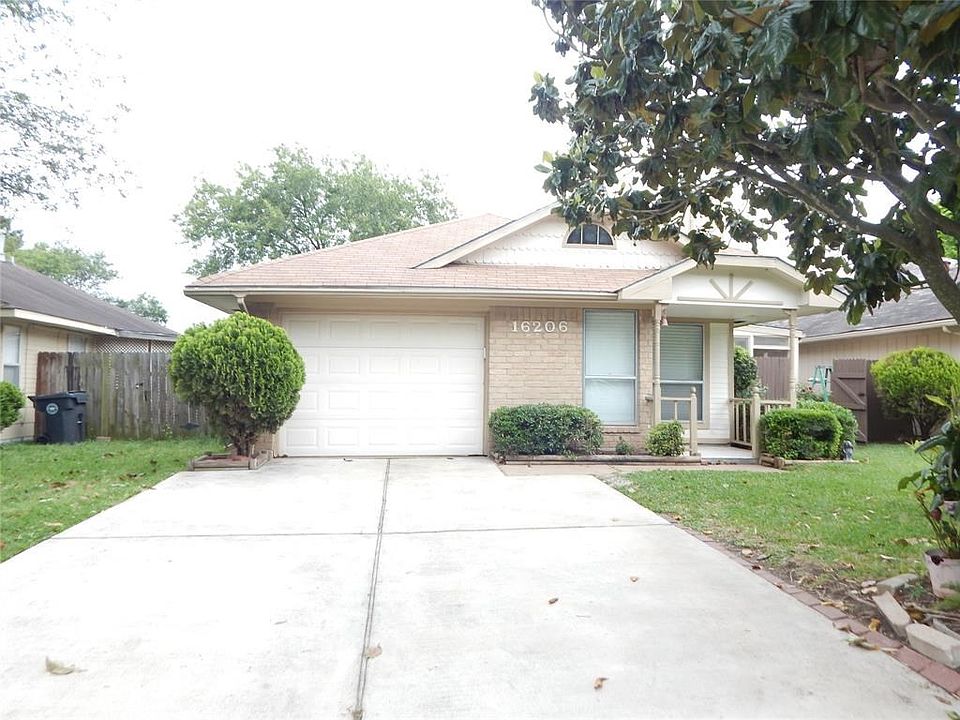 1st image of 16206 Barbarossa Dr