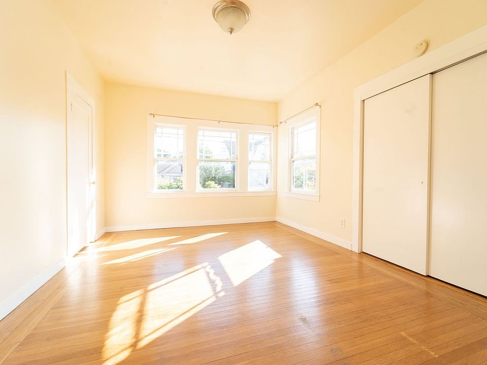 1st image of 508-516 33rd St #508-3