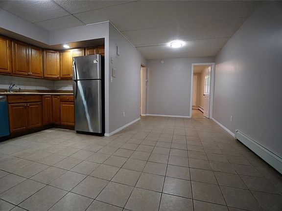 3rd image of 14349 Barclay Ave #A-7