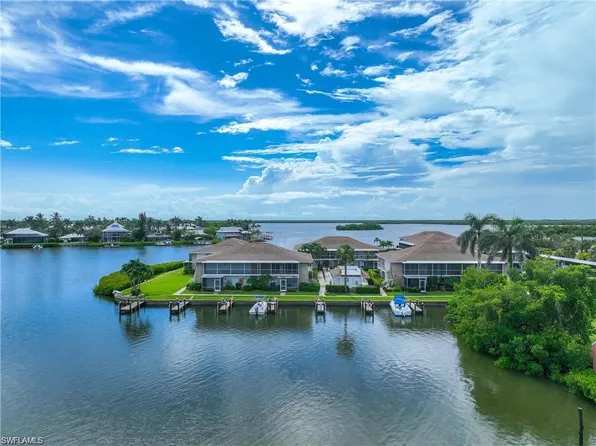 330 Kon Tiki DR #C7, NAPLES, FL 34113