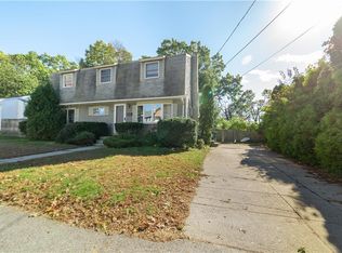 25 Fairwood Dr, Cranston, RI 02920