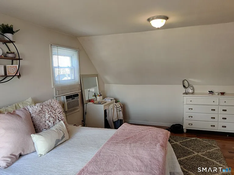 100 Loftus Cir — Photo 13