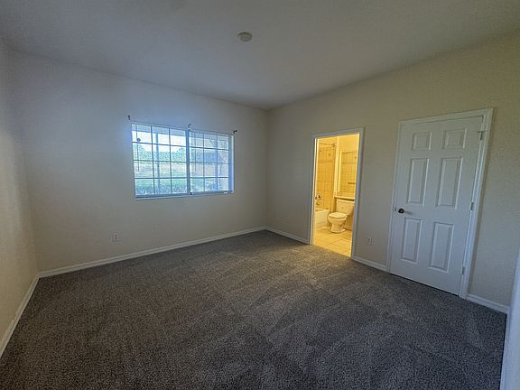 5th image of 1736 Coriander Dr