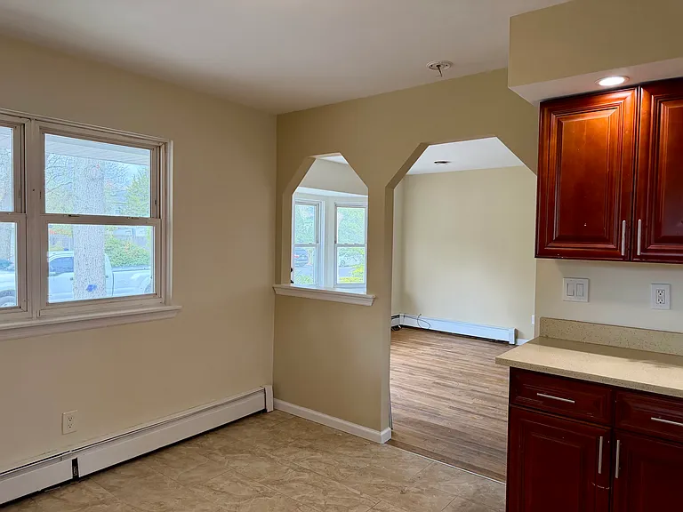 14 Mastic Blvd — Photo 17