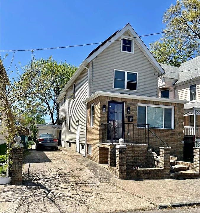 1st image of 60 Housman Ave
