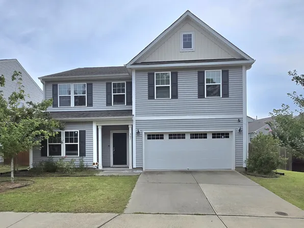 307 Crusaders Dr, Morrisville, NC 27560