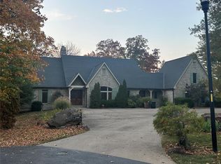 2101 Woodhaven Rd, Cape Girardeau, MO 63701