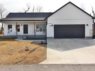 112 Emerald St, Advance, MO 63730