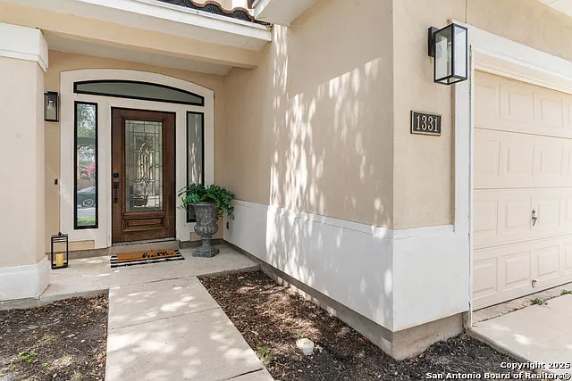 3 bed, 2.5 bath, 1955 sqft, $2,600 — Photo 4