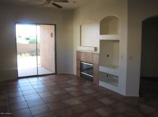625 E Pima Meadows Dr, Vail, AZ 85641