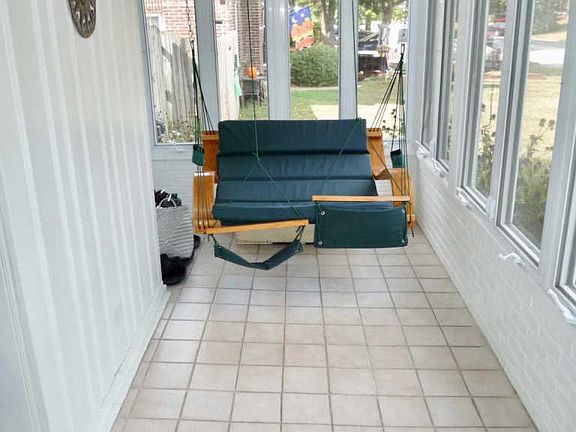 2nd image of 24 W Salisbury Dr