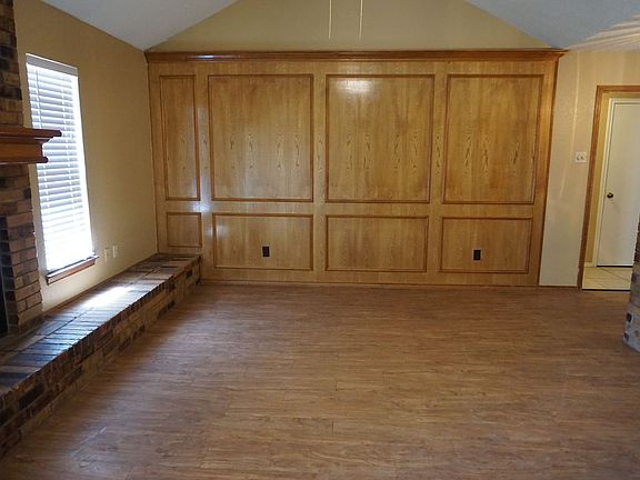 3rd image of 1104 Homestead Dr