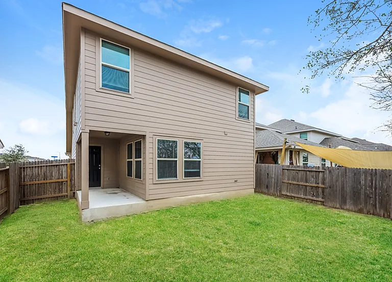 10315 Clearwater Way — Photo 5