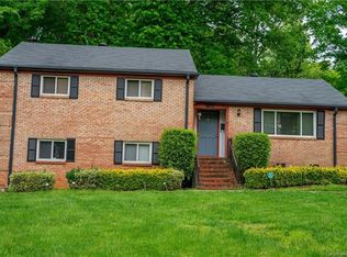 1501 Shannonhouse Dr, Charlotte, NC 28215