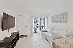 129 Eucalyptus Ct — Photo 5