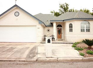 2002 Lake Front Dr, Mission, TX 78572