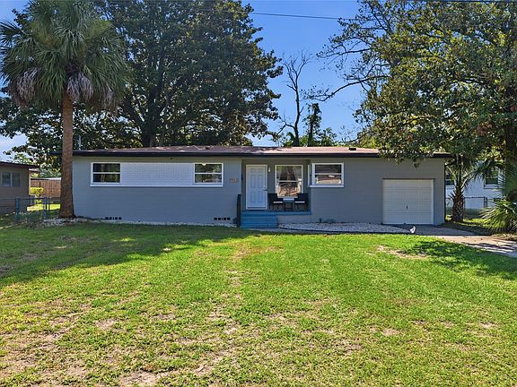 4th image of 2959 Charme Dr