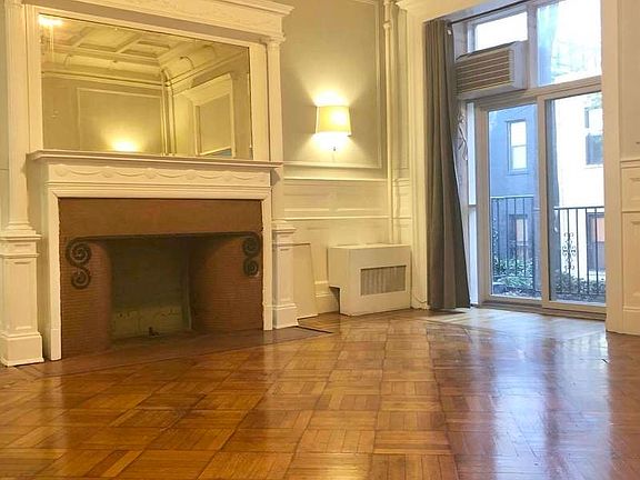 2nd image of 150 W 76th St #2B1