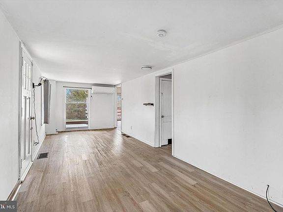 3rd image of 56 Reifsnyder Rd