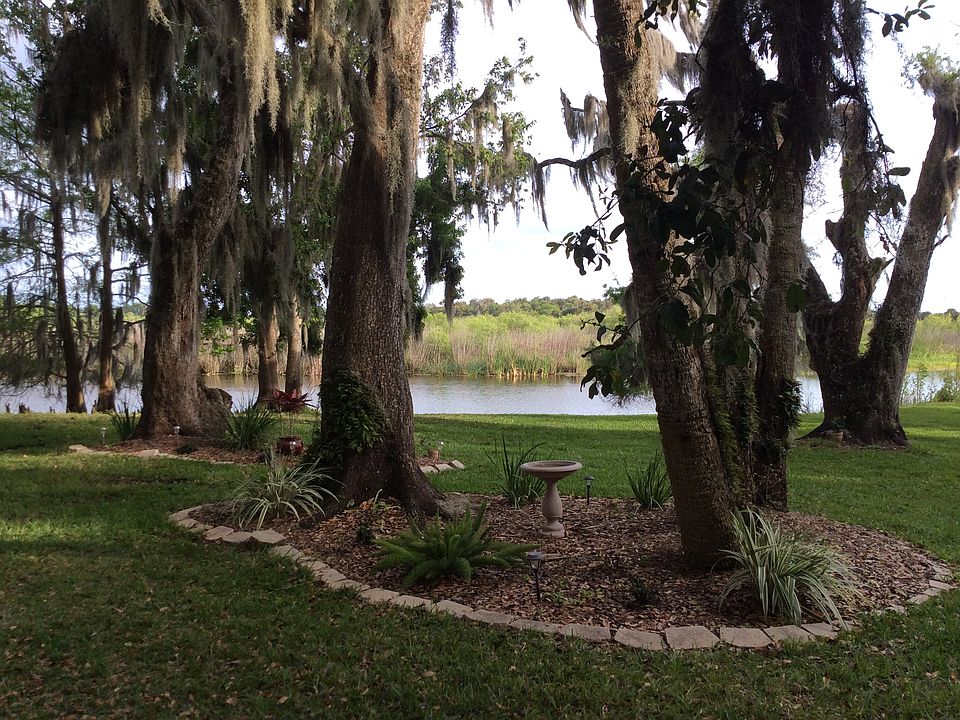 2nd image of 205 River Village Dr