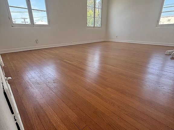 2nd image of 6150-6158 W Olympic Blvd #10