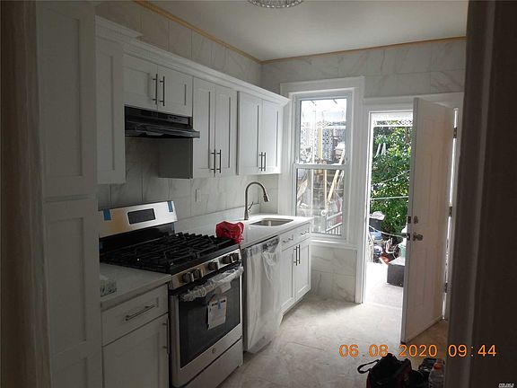 5th image of 59 Lincoln Ave
