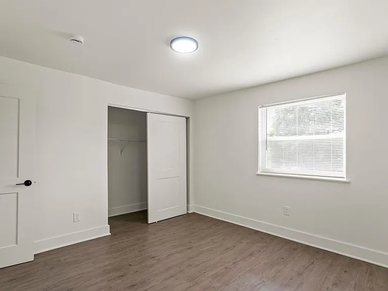 Greenway Trail Apartments — Photo 51