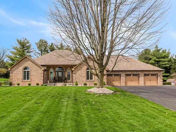 5344 S Stone Way, New Palestine, IN 46163