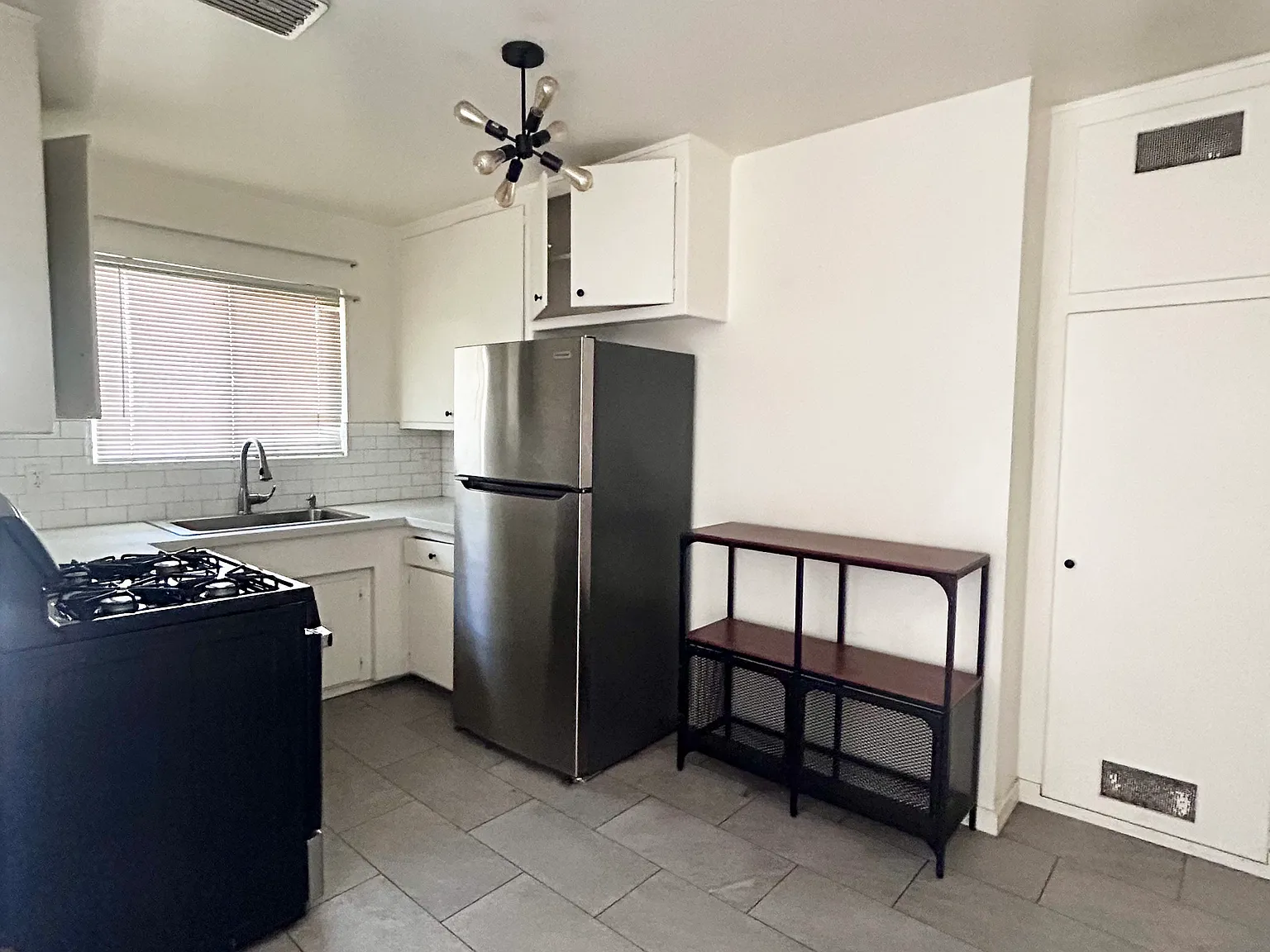 1 bed, $1,595 — Photo 3