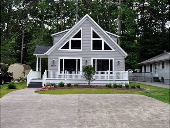 1st image of 23046 Holly Ct