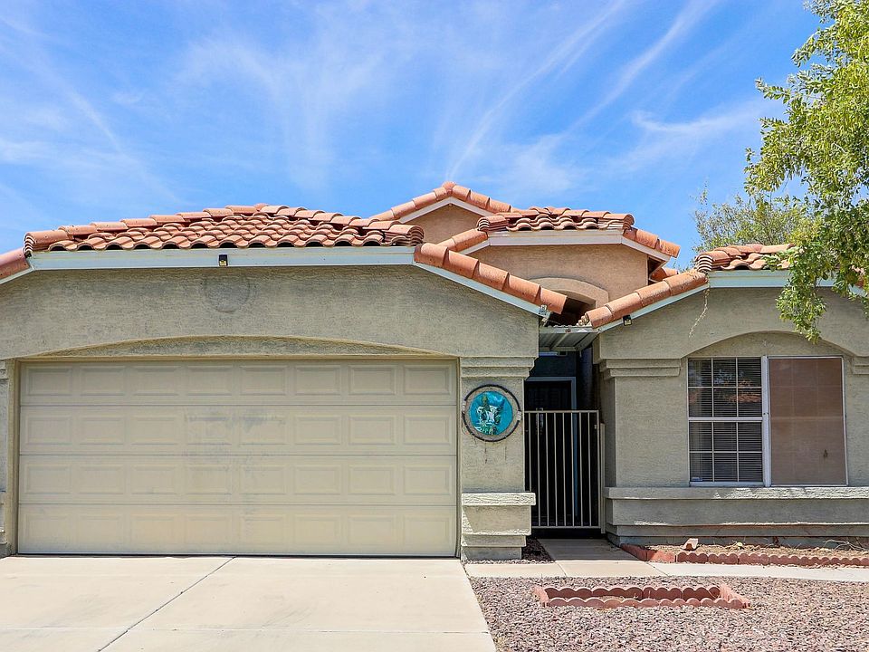 1st image of 4058 E Alder Ave