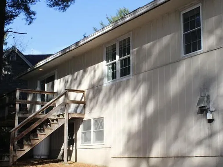 4 Nixon Park — Photo 20