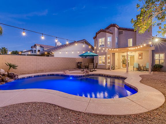 3rd image of 3056 E Wahalla Ln