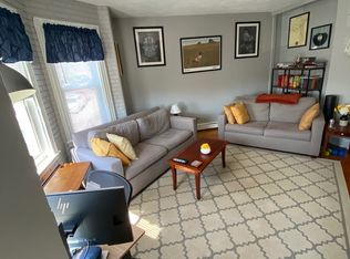 100 Wyman St FLOOR 2, Jamaica Plain, MA 02130