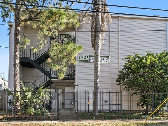 3rd image of 1725 Delachaise St APT 103