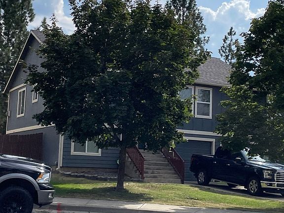 3rd image of 1515 W Christi Dr