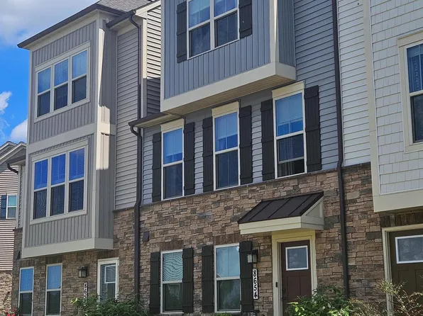 8654 Shady Pines Dr, Frederick, MD 21704