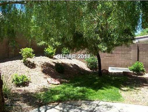 4th image of 195 Regal Sunset Ave #1
